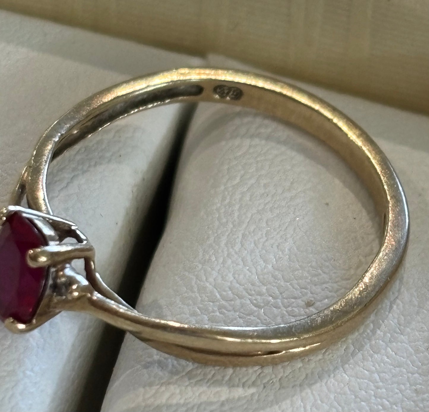 9ct Gold Double Banded Deep Red Ruby & 2 Diamonds Ring