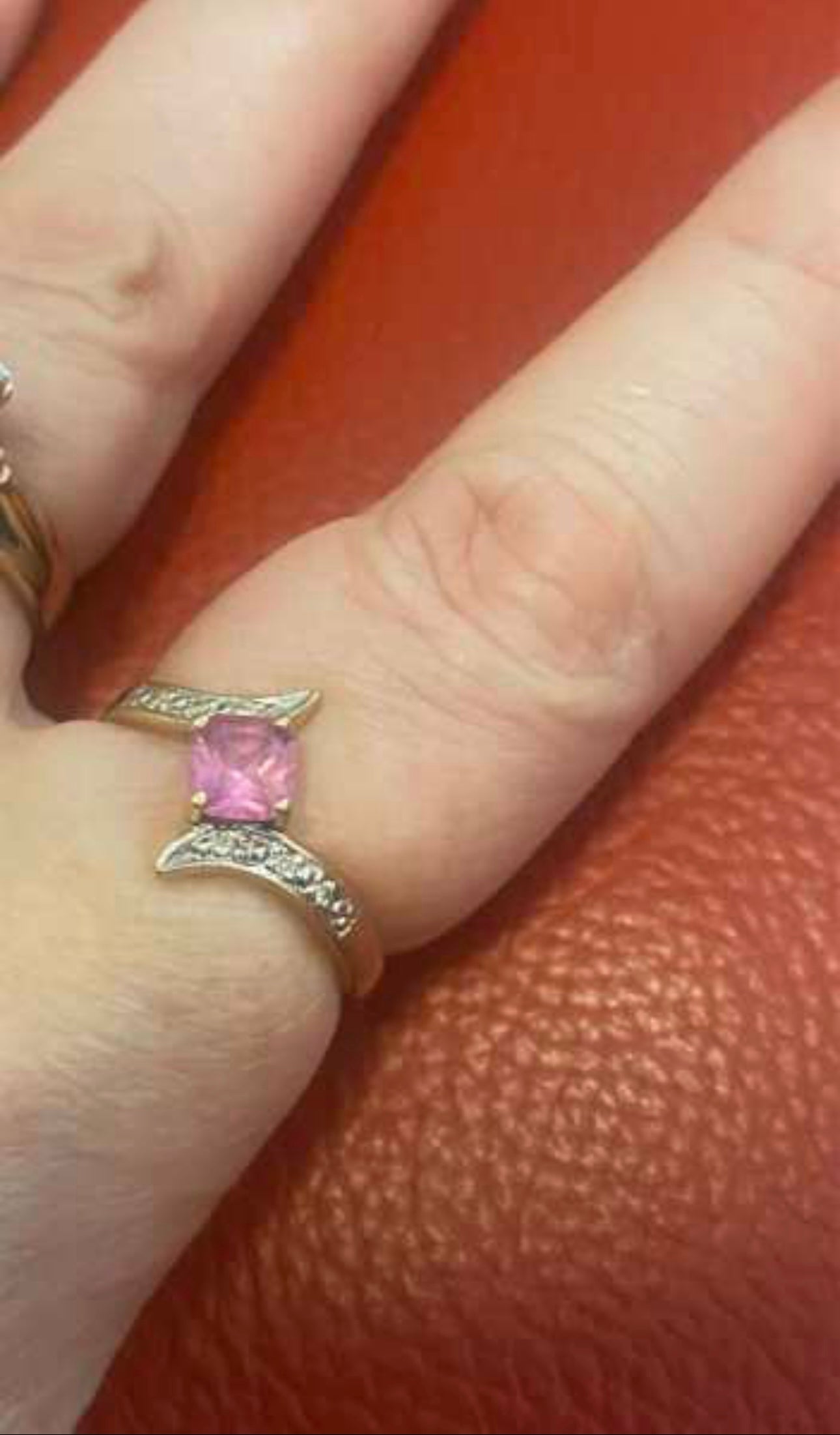 9ct Gold Very Pretty Pink Topaz & Diamonds Ring