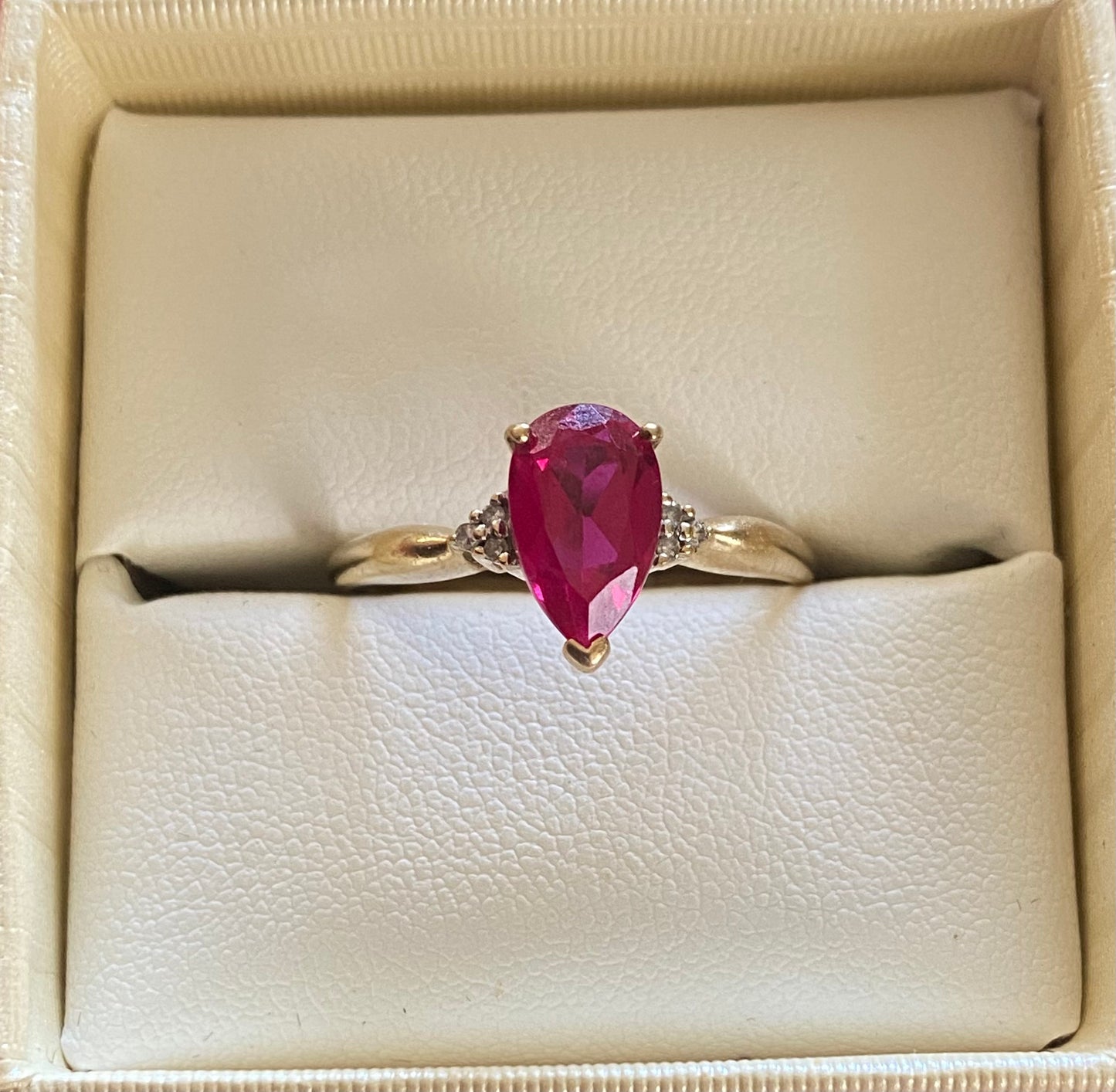 9ct Gold Created Pear Shaped Ruby & 6 Diamonds Ring - Big Size