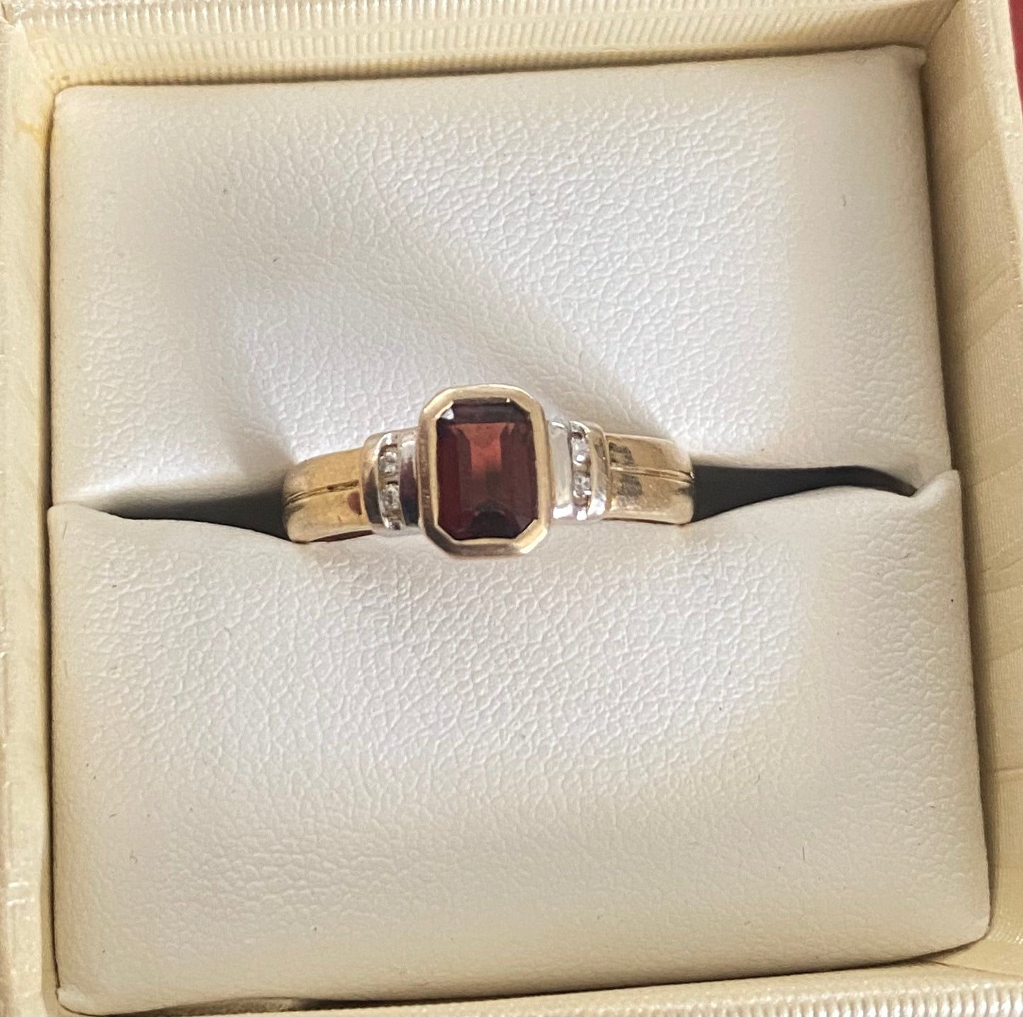 9ct Gold Natural Deep Red Bezel Set Garnet & 4 Diamonds Ring