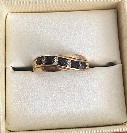 9ct Gold 5 Natural Black Sapphires & 8 Diamonds Band Ring