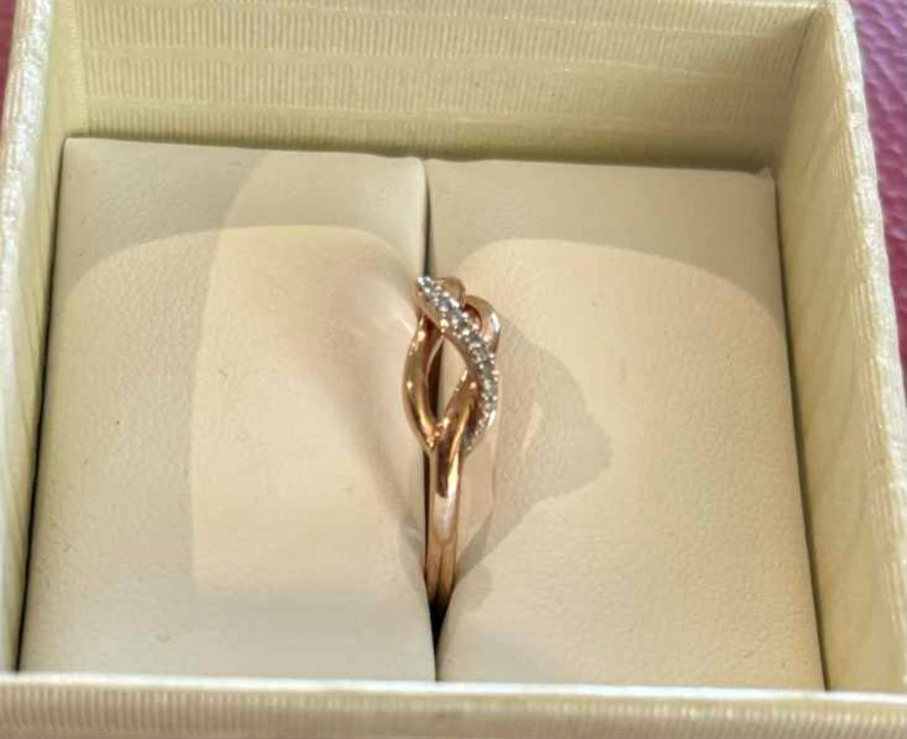 10KT Rose Gold Infinity Band with Natural Diamonds Ring