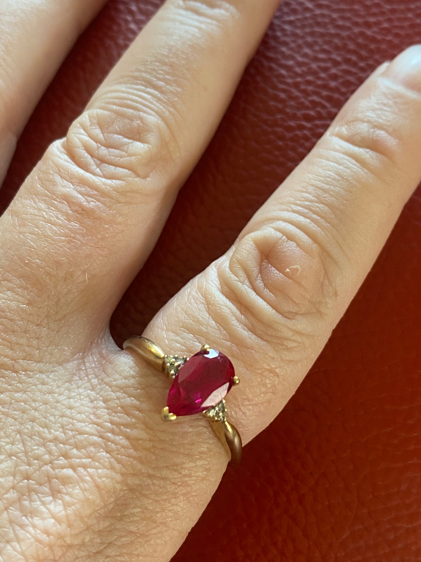 9ct Gold Created Pear Shaped Ruby & 6 Diamonds Ring - Big Size