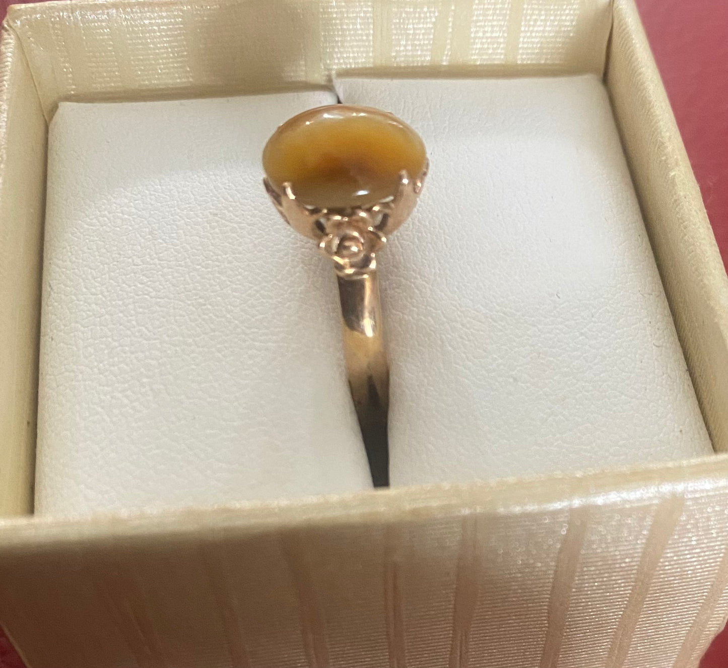 9ct Gold Solid Natural Tiger’s Eye & 2 Flowers Ring